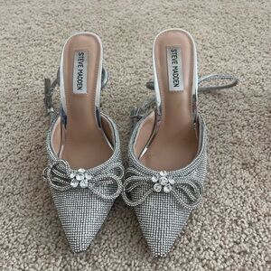 Steve Madden Silver Crystal Bow Pointed-Toe Slingback Heels